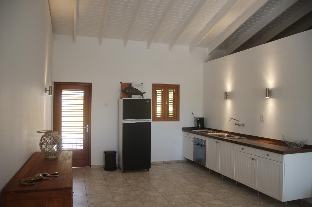 Bantopa Apartments Willemstad Rum bild